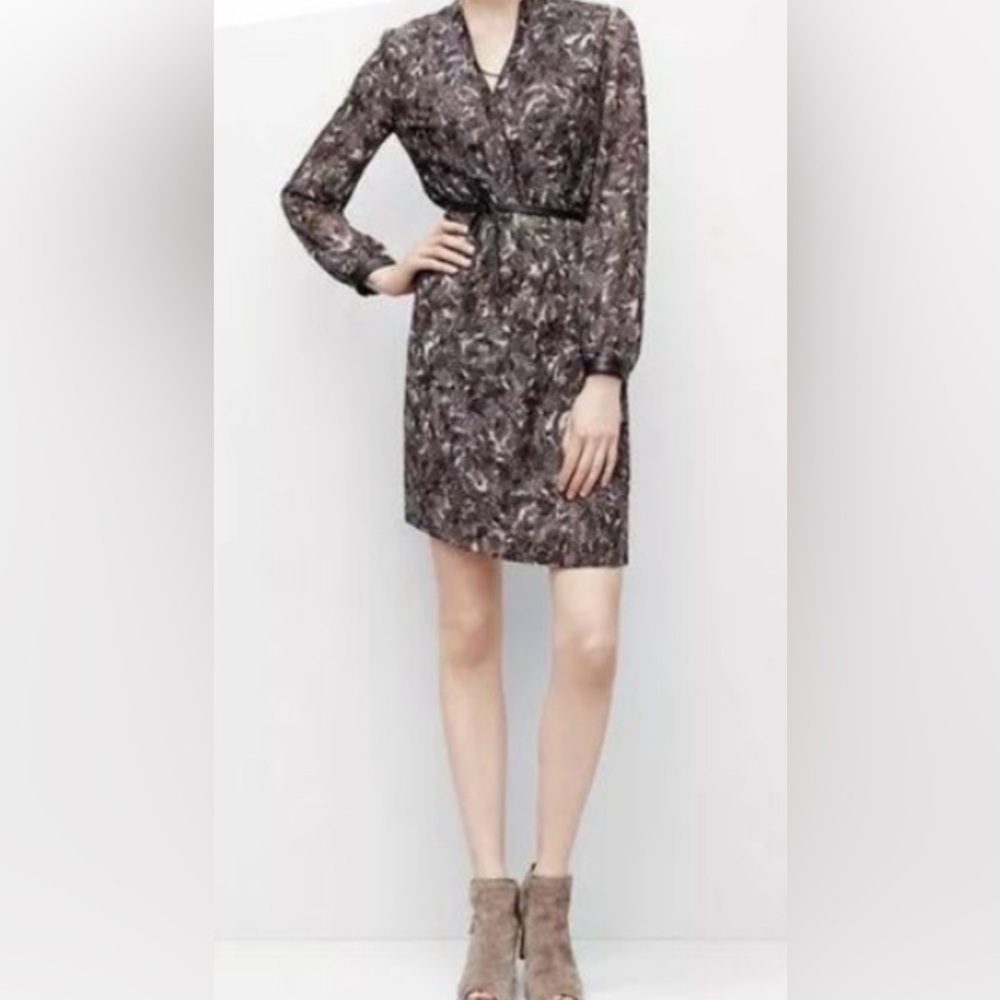 Ann Taylor Pheasant Feathers V Neck Dress Size 4 * Missing Belt